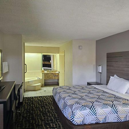 Motel 6 Jackson Ms Southwest מראה חיצוני תמונה