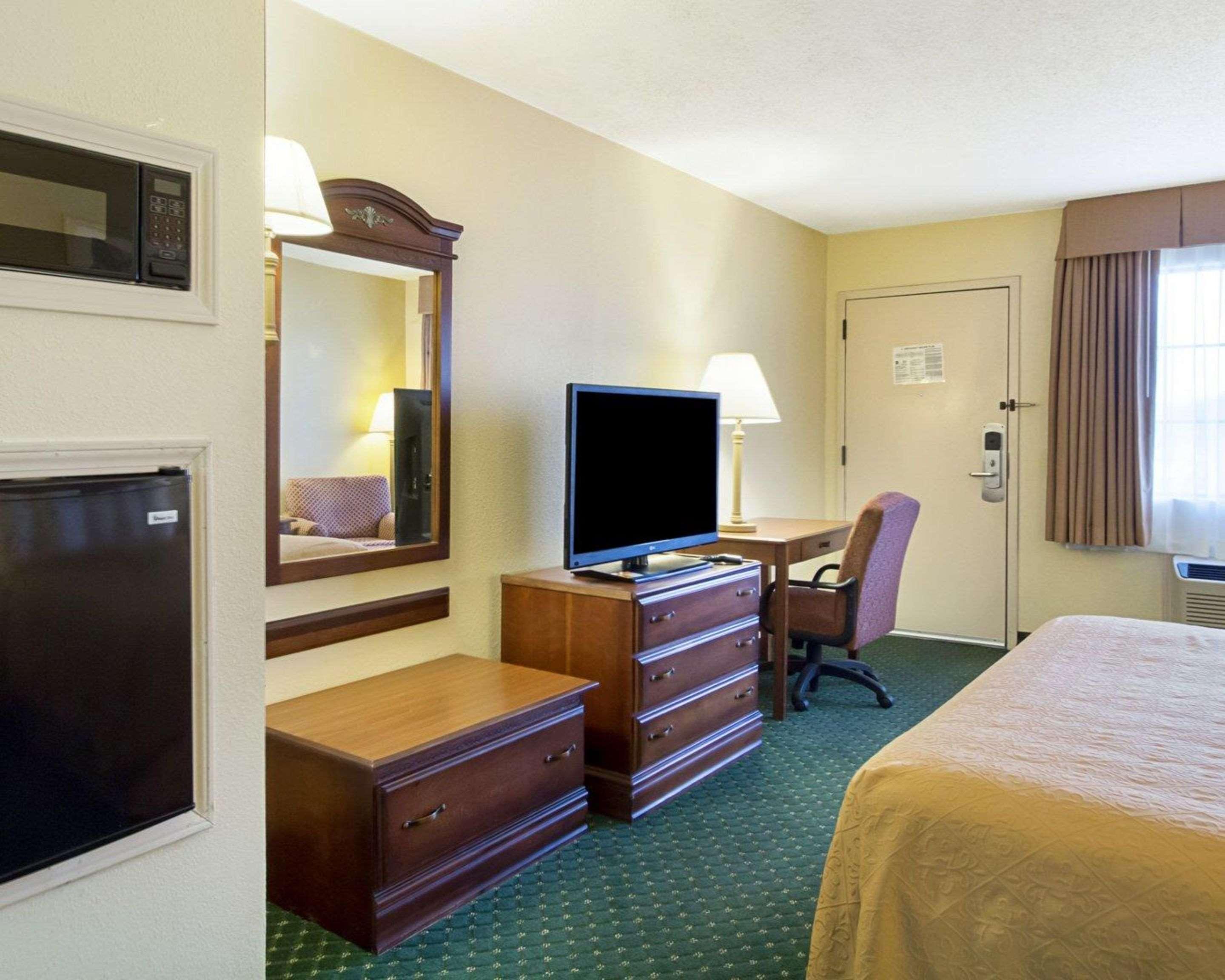 Motel 6 Jackson Ms Southwest מראה חיצוני תמונה