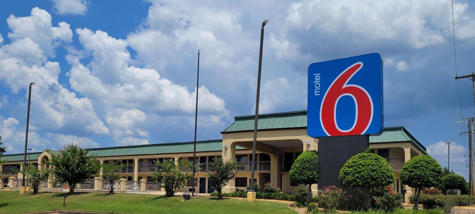 Motel 6 Jackson Ms Southwest מראה חיצוני תמונה